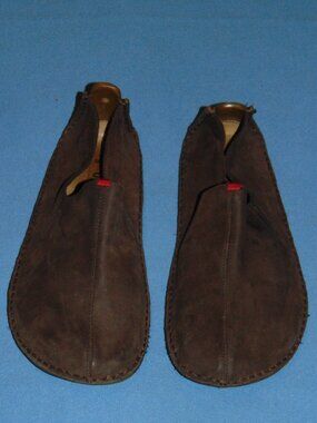 VIVOBAREFOOT ABABA MINIMALIST LEATHER SLIP ONS